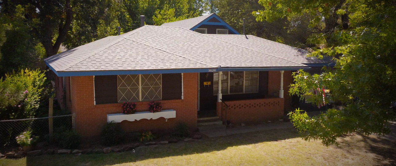 Asphalt Shingle Home In North Norman 05